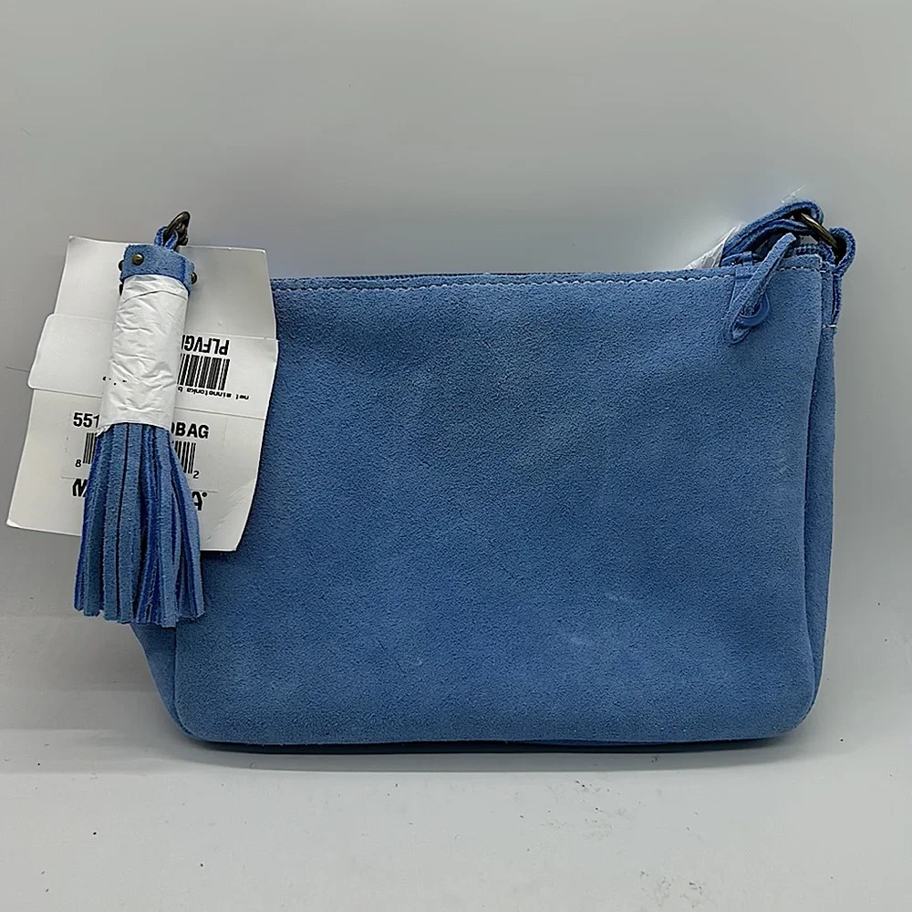 Minnetonka NWT Beautiful Light Blue Leather Crossbody Bag Purse 🌺🌺 - Picture 2 of 7